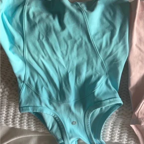 3-Pack lululemon racerback tank tops. Brown, light pink & turquoise. - Picture 5 of 7